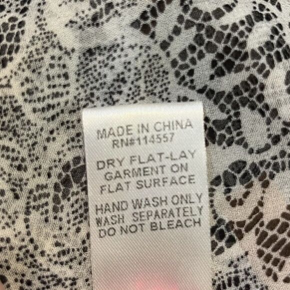 ANTHROPOLOGIE THML Long Sleeve Button Down Blouse Brown Black Women’s Size M - Picture 6 of 6